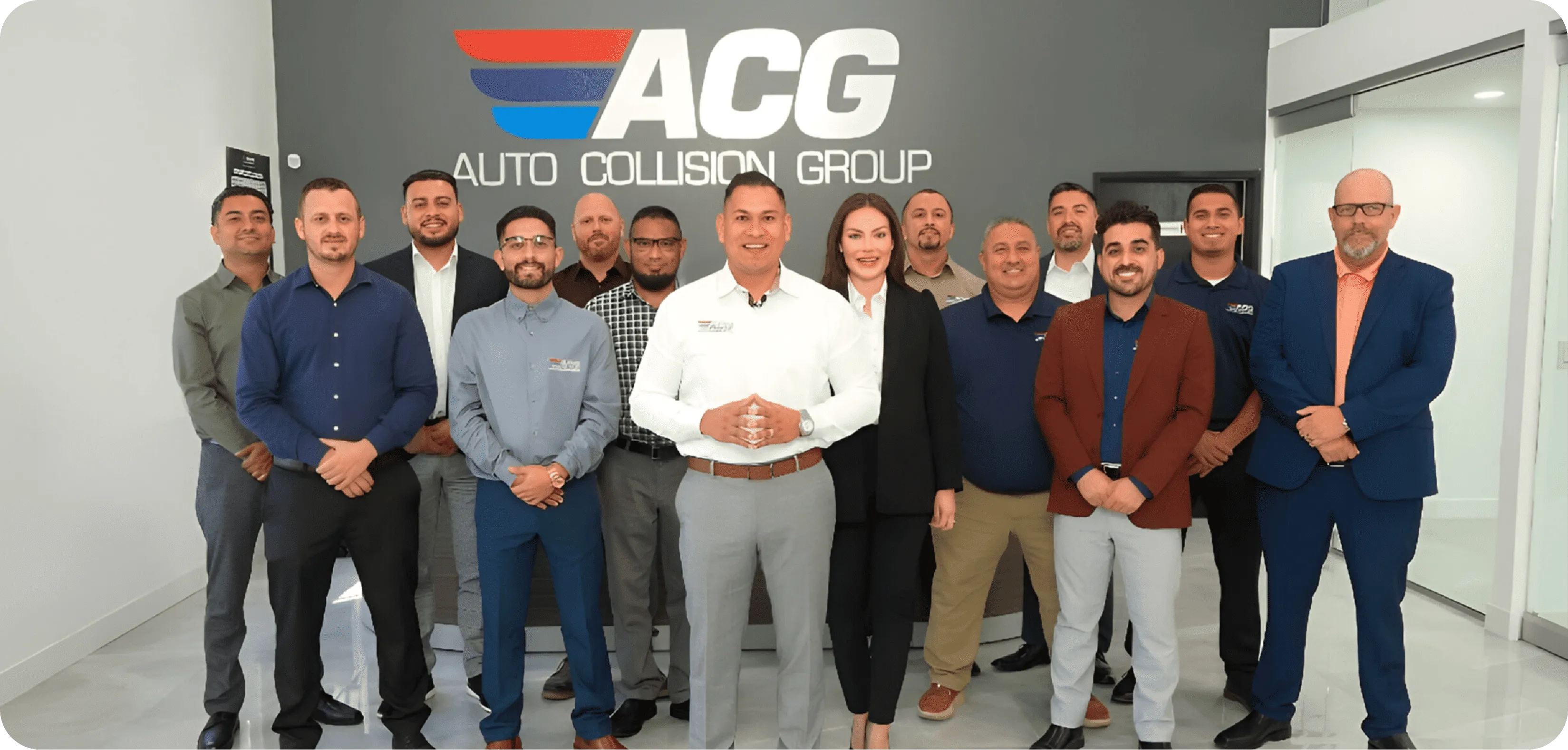 Auto Collision Group team and facility